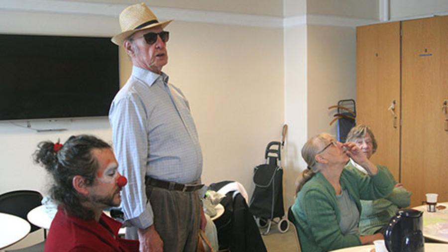 Chancepartout klovne-workshop med ældre mennesker